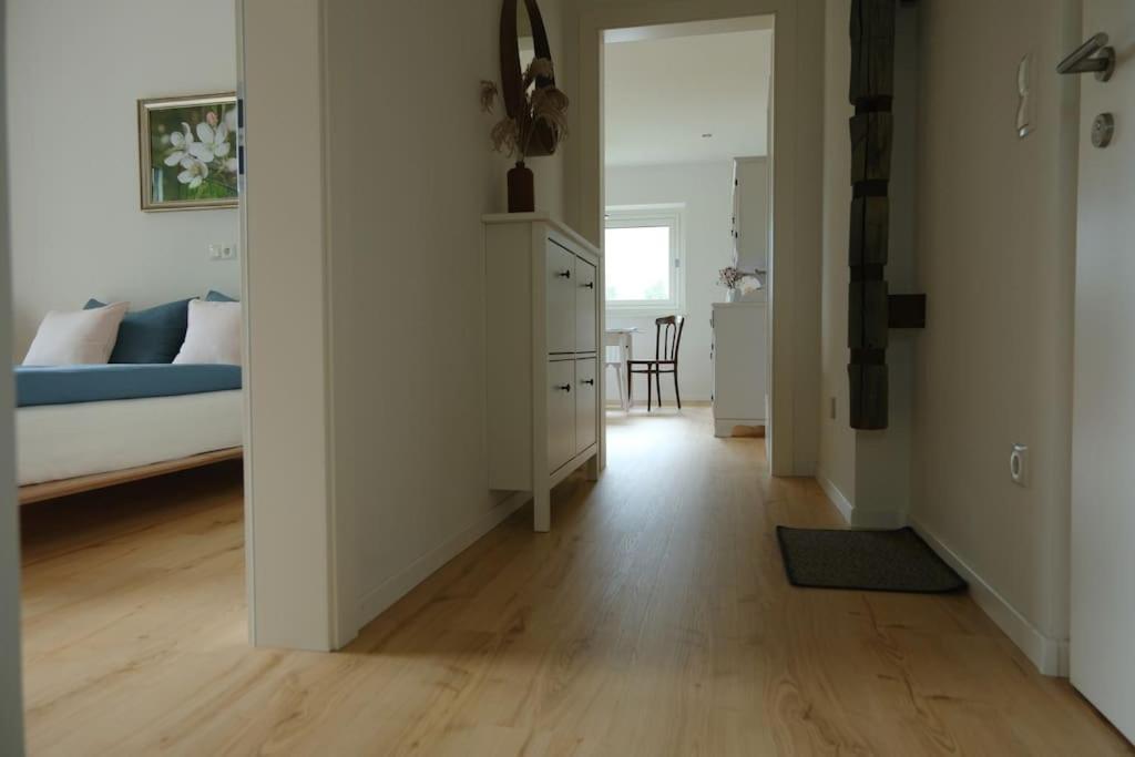 Haus Hafner Sonniges Apartment Terlan Exterior foto